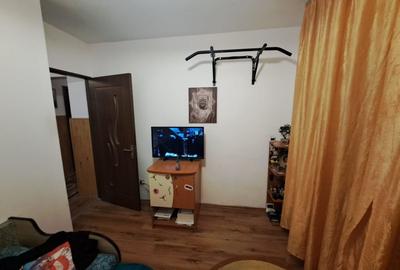 Apartament cu 3 camere decomandat în Noua - 4