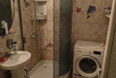 OCAZIE MARE !!!Vand Apartament 2Camere 55mp Zona Cazarmii Etajul 1 - 2