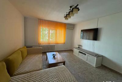 Apartament 3 camere de inchiriat zona Mall Vitan - 1