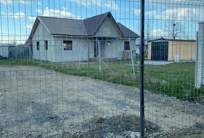 Casă cu 4 camere în Cuza Vodă - 5