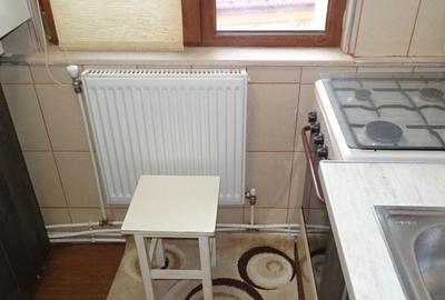 Inchiriez garsoniera in Deva, ultracentrala (Bld Decebal, BRD) et 1 - 7