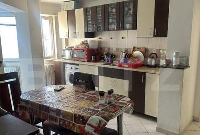 Apartament cu 3 camere semidecomandat, mobilat în Micro 16 - 5