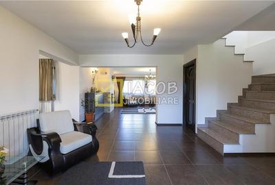 Vila cu 6 camere, 952 mp teren, Saucesti, Bacau - 12