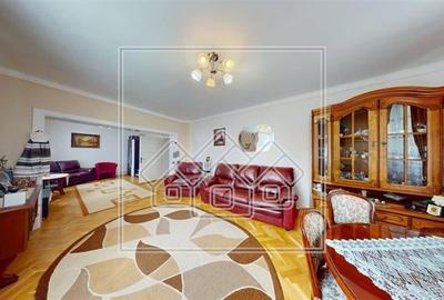 Casa de vanzare in Sibiu - individuala, teren 950mp, zona foarte buna - 1