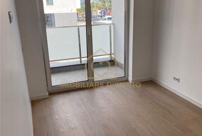 Apartament cu 3 camere decomandat în Recea - 4