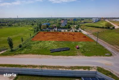 Teren de 2500 mp, în Ștefăneștii de Jos - 2