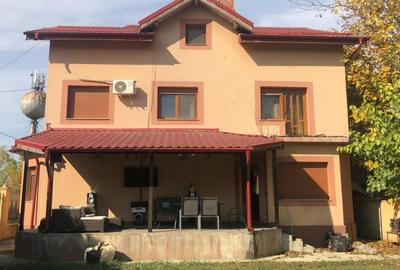 Casa de vanzare 4 dormitoare, living, 2 bai, bucatarie etc  Chiajna - 15