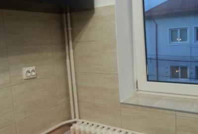 Apartament cu 2 camere în Regie - 3