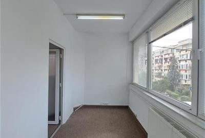 Spatiu comercial sau pentru birouri, situat in cartierul Zorilor! - 3