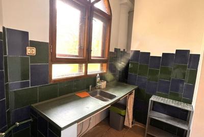 Apartament cu 3 camere semidecomandat în Central - 12