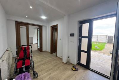 Casă cu Teren 1100 Mp în Central - 15