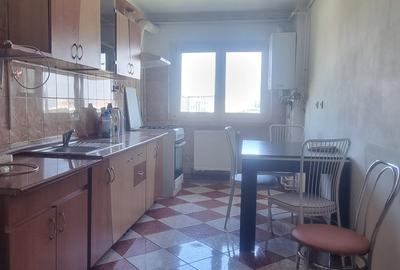 Apartament cu 3 camere semidecomandat în Sebastian - 5