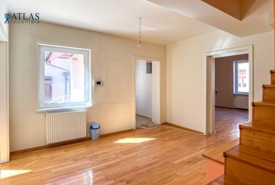 Casa 4 camere, ultracentral, 400 mp curte si grădină, 160 mp utili, P+E - 22