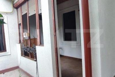 Casă individuală cu 7 camere cu Teren 235 Mp în Brazda lui Novac - 1