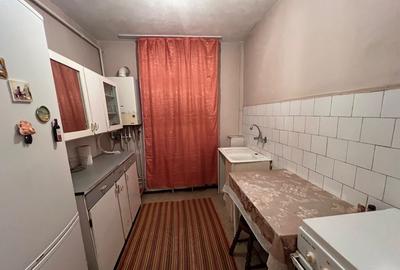 Apartament cu 2 camere Targu Jiu, zona centrala - 5