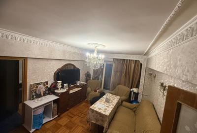 Apartament cu 3 camere nedecomandat în Tei - 16