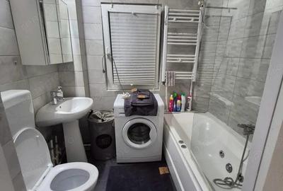 Garsoniera ultracentrala, decomandata, centrala proprie Pia?a Sfin?ii Voievozi - 7