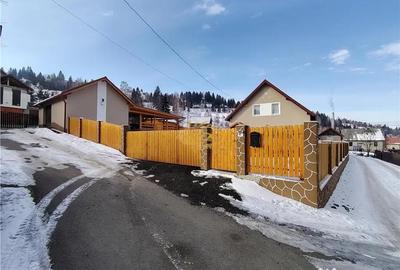 Casă cu 4 camere cu Garaj în Jolotca - 1