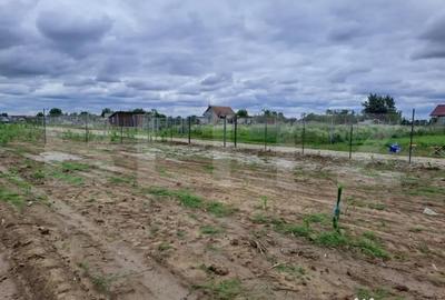 Teren de 2400 mp, în Careiului - 6