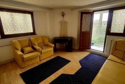Apartament cu 4 camere, mobilat în Central - 4