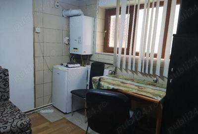 Garsonieră nedecomandată în Central - 2