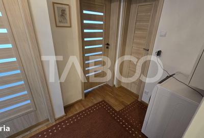 Apartament cu 3 camere decomandat, mobilat în Central - 3