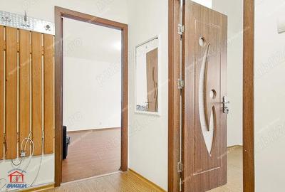 Apartament spa?ios, renovat, 2 camere decomandate IC Frimu, etaj 4 4 - 2