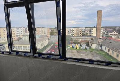 Apartament cu 2 camere decomandat în Central - 2