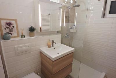 Apartament cu 3 camere în Circumvalațiunii - 12