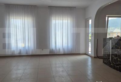 Casă cu 7 camere cu Teren 5000 Mp în Năsăud - 12