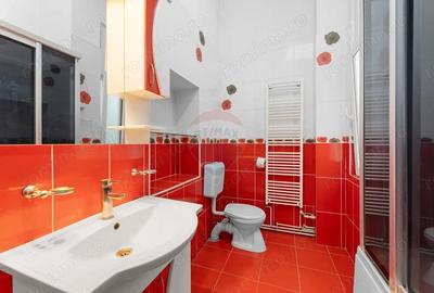 Casă cu 4 camere cu Canalizare în Podgoria - 9