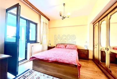 Apartament cu 3 camere decomandat în Central - 10