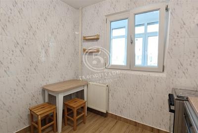 Apartament cu 3 camere decomandat în Obor - 7