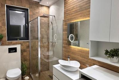 Casă cu 3 camere cu Teren 670 Mp în Central - 2