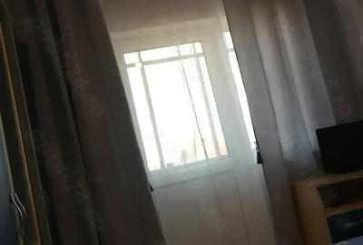 Apartament 2 camere, 78 mp , zona Pia?a Catedralei Arad Paro?eni Academia Teologica - 2