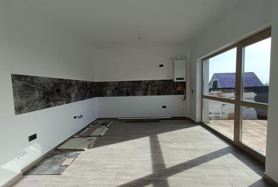 Case Spatioase, P+1E+Pod, 4 camere - Platoul Beldiman, Iasi - 17