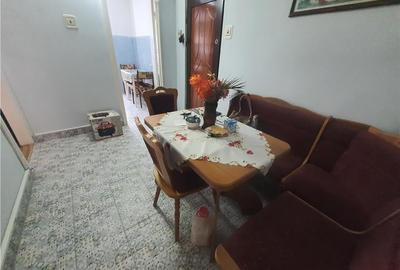 Oferta urgenta! Apartament 3 camere etaj 2,cu pivnita in Valea Aurie - 2