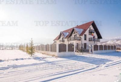 Casă cu 15 camere cu Teren 1004 Mp în Zărnești - 1