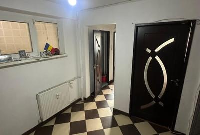Apartament cu 4 camere decomandat, mobilat în Colentina - 13