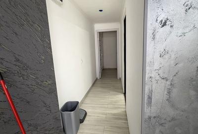 Spațiu comercial, de 118 mp, în Central - 4