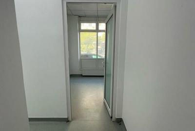 Spațiu comercial, de 104 mp, în Ștefan cel Mare