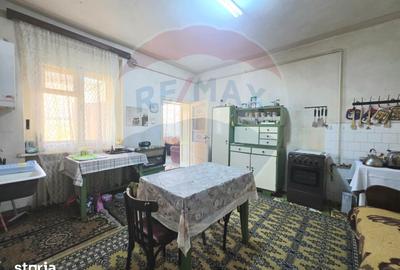 Casă cu 3 camere cu Teren 655 Mp în Central - 14