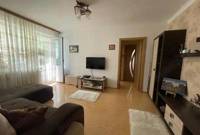 Vand apartament cu 2 camere Vand apartament cu 2 camere - 1