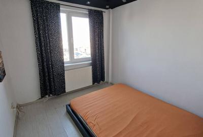 Apartament cu 2 camere semidecomandat, mobilat în Bună Ziua