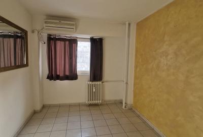 Apartament cu 3 camere semidecomandat în Exterior Vest - 6