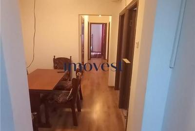 Apartament cu 3 camere în Micro 15 - 7