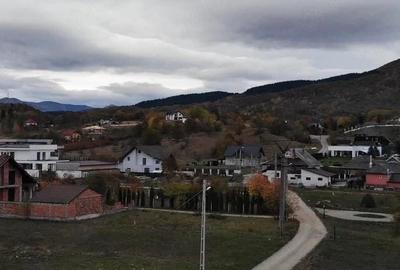 Teren de 600 mp, în Central