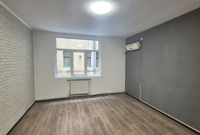 Apartament cu 3 camere decomandat în Centrul Istoric - 1