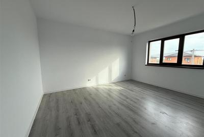 <Casa individuala P+1E> 4 camere 2 bai 320mp teren - 11