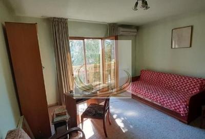 Apartament cu 7 camere decomandat, mobilat în Lipovei - 2